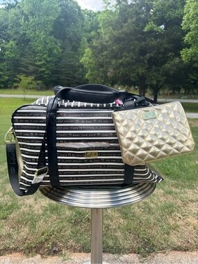 Striped Travel Duffel Bag with Quilted Gold Wristlet - Black & Gold